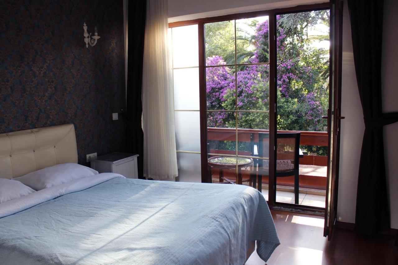 Nizam Butik Otel Bueyuekada Πριγκηπονήσια Εξωτερικό φωτογραφία
